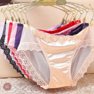 Ensemble de lingerie sexy en dentelle transparente et satin