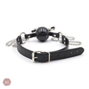 Accessoire de bondage : bâillon avec pinces tétons