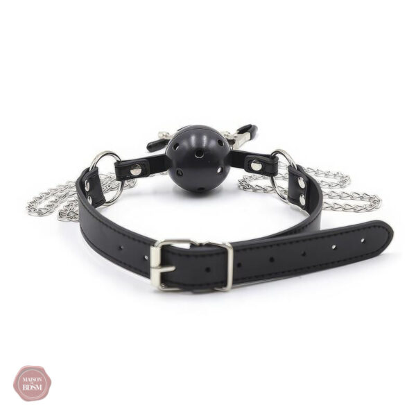 Accessoire de bondage : bâillon avec pinces tétons
