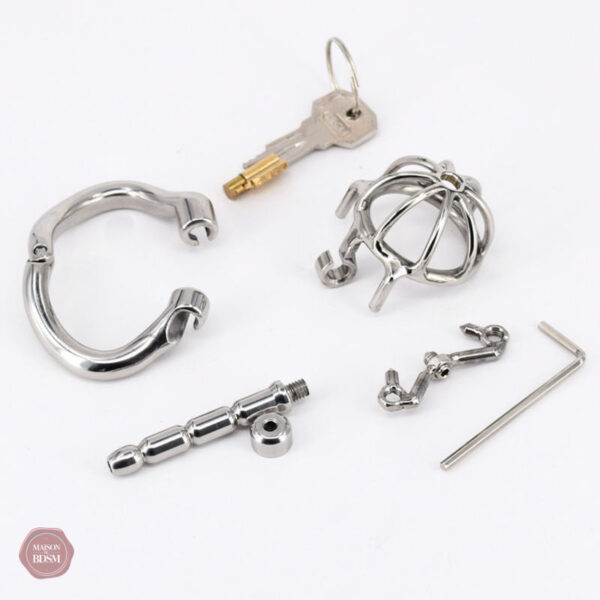 Cage de chasteté courte avec fonctionnalité urétrale