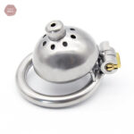 Cage de chasteté compacte pour une expérience unique