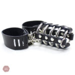Cage de chasteté cuir pour un contrôle optimal