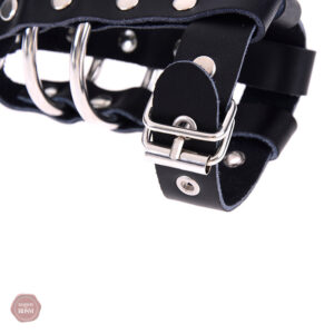 Cage de chasteté design en cuir, confort et sécurité assurés