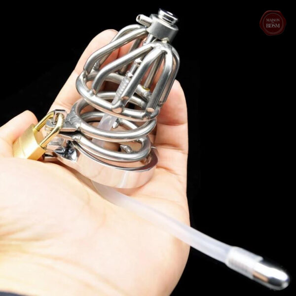 Accessoire de chasteté masculin en métal, design compact