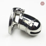 Cage de chasteté en métal pour homme - Design compact