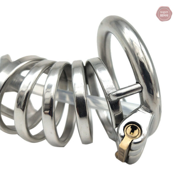 Cage de chasteté métallique homme - confort et sécurité