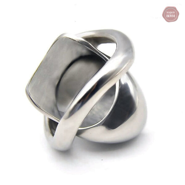 Cage de chasteté masculine, design moderne