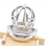Accessoire de chasteté en métal pour hommes