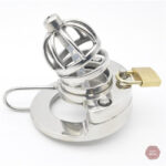 Accessoire de chasteté masculin en métal robuste