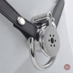 Cage de chasteté avec ceinture pour hommes