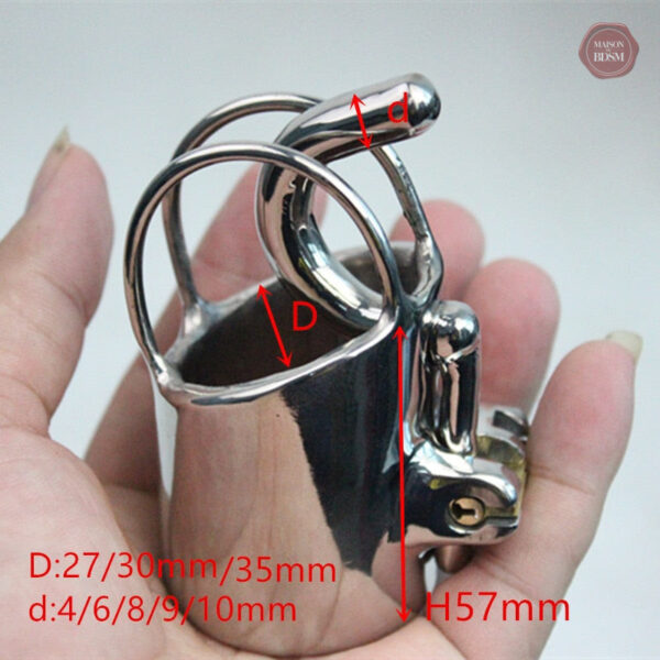 Cage de chasteté pour une expérience de domination