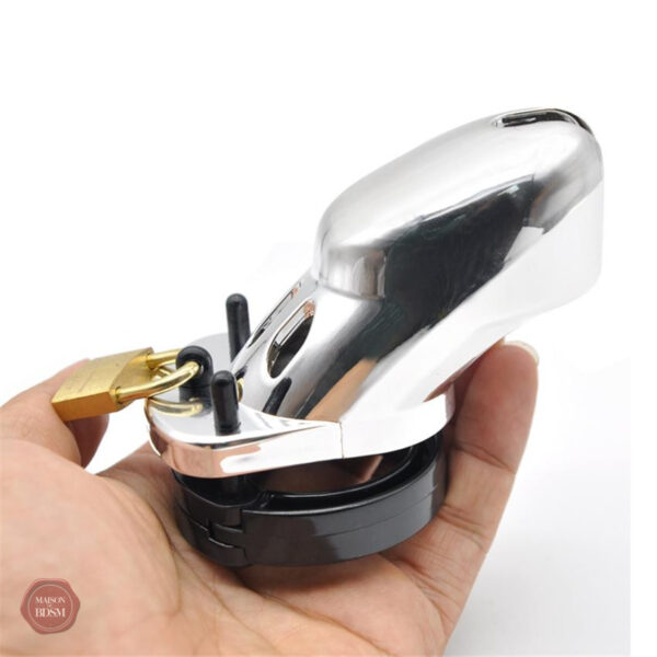 Accessoire de chasteté GB 3000, design en plastique argenté