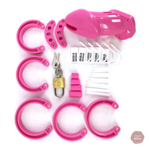 Accessoire de chasteté en plastique, design élégant et discret