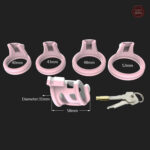 Cage de chasteté en plastique pour une expérience intime