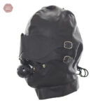 Accessoire BDSM : cagoule avec bâillon pour soumission
