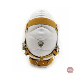 Cagoule fetish en cuir, look élégant et audacieux