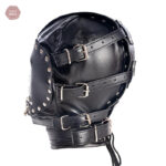Cagoule intégrale pour des jeux BDSM intenses et immersifs
