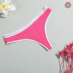Vêtements féminins confortables et stylés