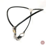 Accessoire de bondage féminin discret