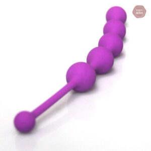 Plug anal en forme de chapelet pour un usage confortable