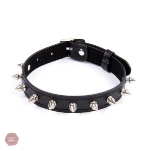 Choker BDSM clouté en cuir noir