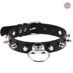 Choker gothique avec clou