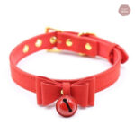 Collier en cuir synthétique avec une esthétique kawaii