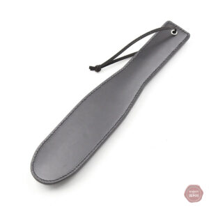 Accessoire BDSM pour jeux de fessée
