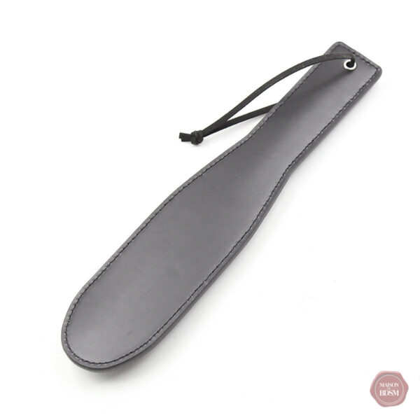 Accessoire BDSM pour jeux de fessée