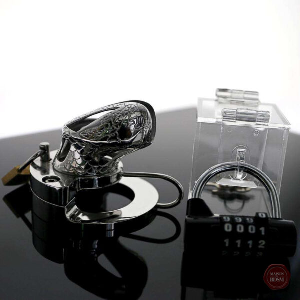 Accessoire de chasteté avec serrure