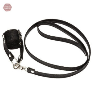 Accessoire érotique en cuir pour jeux de domination