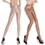 Bas Sissy brillants avec finition brillante et sexy