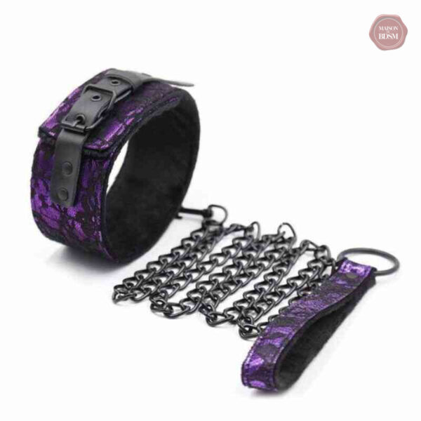 collier-bdsm-violet-1 Collier violet BDSM avec laisse intégrée