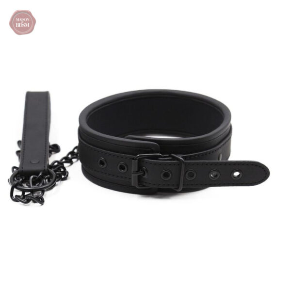 collier-bondage-1 Collier Bondage en cuir pour pratique BDSM