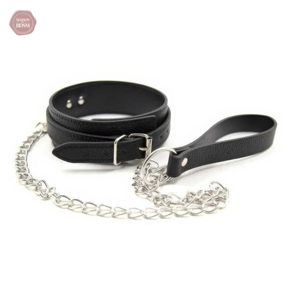 Collier BDSM en cuir noir avec attache