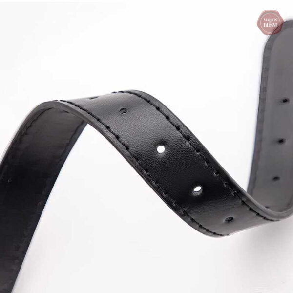 Accessoire de bondage pour explorations sensuelles