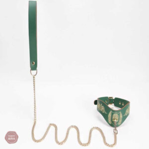 Accessoire BDSM avec design tête de mort unique