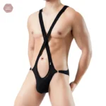 Look audacieux avec jockstrap sexy