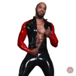 Combinaison latex homme noir et rouge