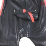 Tenue de latex homme, style soumis