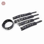 Équipement BDSM : menottes pour le plaisir et la soumission