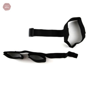Accessoires BDSM : menottes et collier en cuir doux