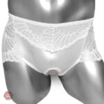 Vêtement intime en dentelle à entrejambe libre