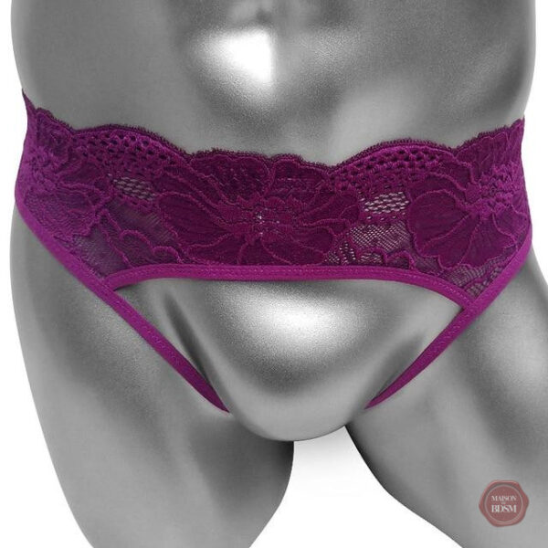 Lingerie en dentelle à entrejambe ouvert, charme et confort