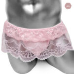 Sous-vêtement Sissy en dentelle pour un look féminin