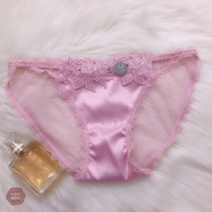 Sous-vêtement en dentelle pour un look sophistiqué