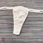 Culotte en satin douce au toucher pour un look glamour
