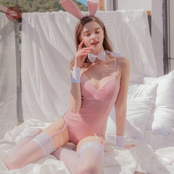 Déguisement femme lapine pour soirée thématique