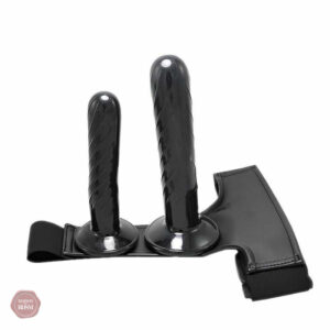 Gode ceinture noir avec fonctionnalité vibrante pour couples