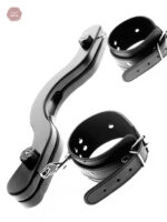 Ensemble de bondage avec accessoires variés pour adultes